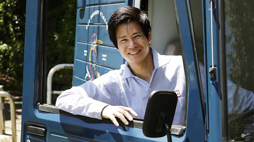 クラフトコーラ職人 小林隆英さん
