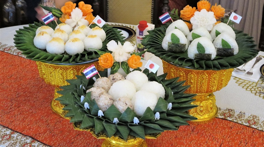 “2カ国の米を混ぜて結ぶ、おむすびと人の繋がり
United Rice Ball 2nd RICE BALL 「THAILAND×JAPAN」