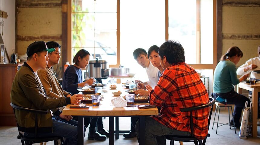 トップシェフから次世代料理人、生産者へ。土地を伝える味づくり-前編-