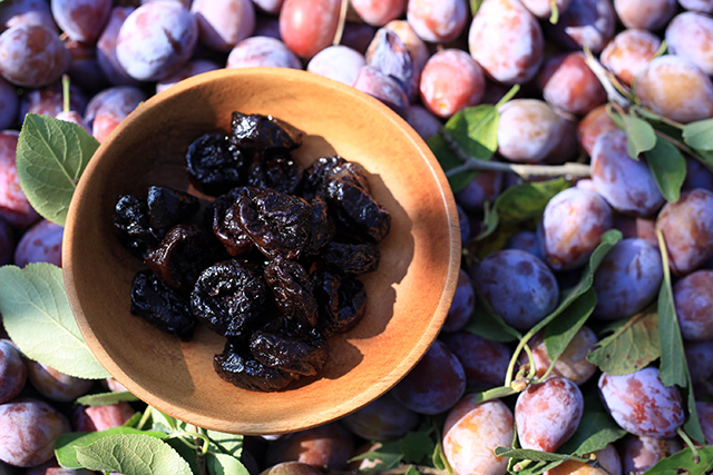 青山 The Burn ザ バーン 米澤文雄シェフの料理で発見する カリフォルニア プルーンの魅力 The Cuisine Press Web料理通信