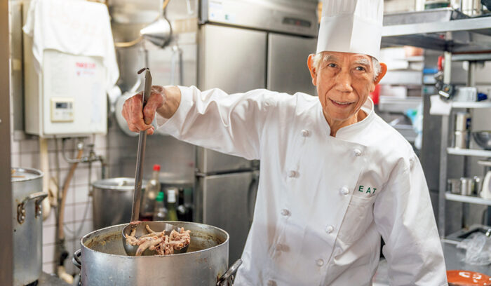 81歳。「厨房が、私にとっての安らぎの場所」東京・高井戸「レストランEAT」根岸政明｜生涯現役