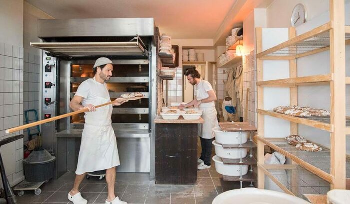 【パン業界の働き方改革】パリのブーランジュリーの最新形は、17時開店！