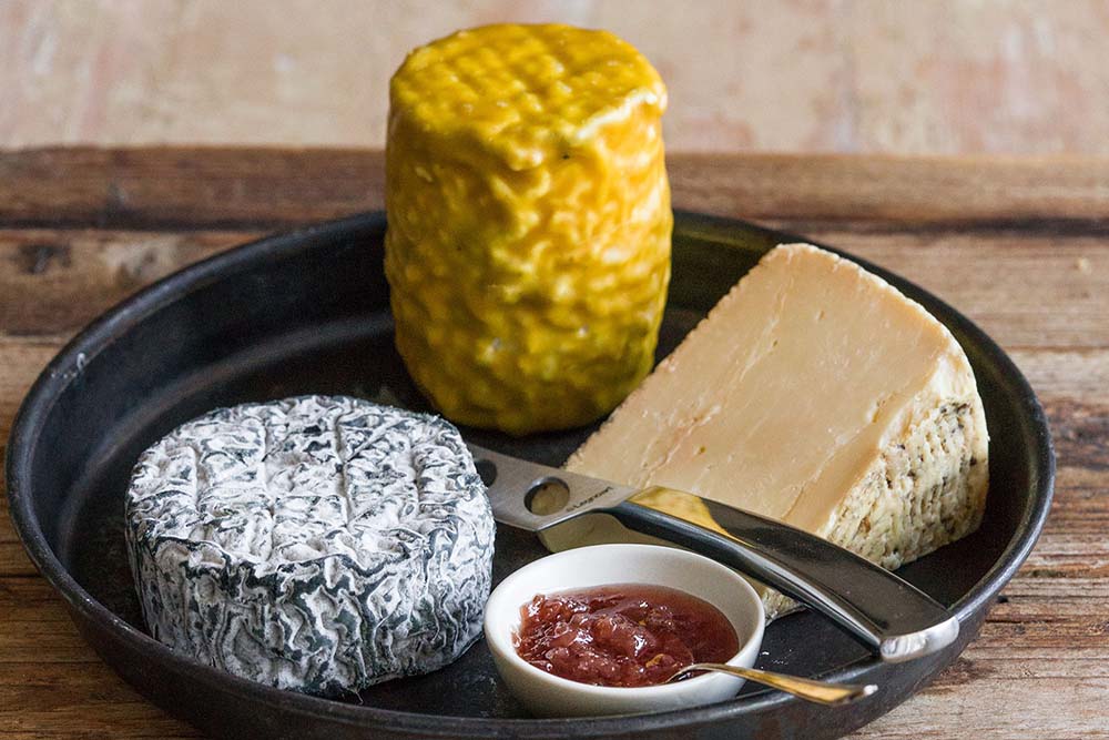 革新的な美味を追求するチーズ界の世界的スター Vol.64　エミリア・ロマーニャ州のチーズ洗練士