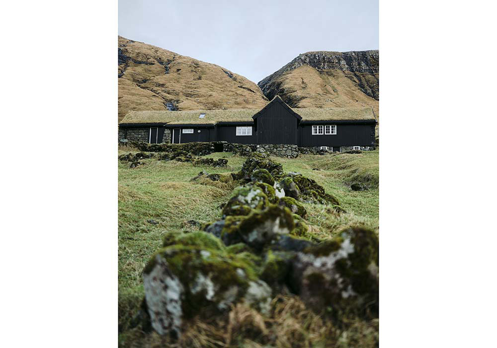 アイスランド、ノルウェー、スコットランドで三角を作ると、その真ん中あたりにあるのがフェロー諸島。 ©Beinta á Torkilsheyggi