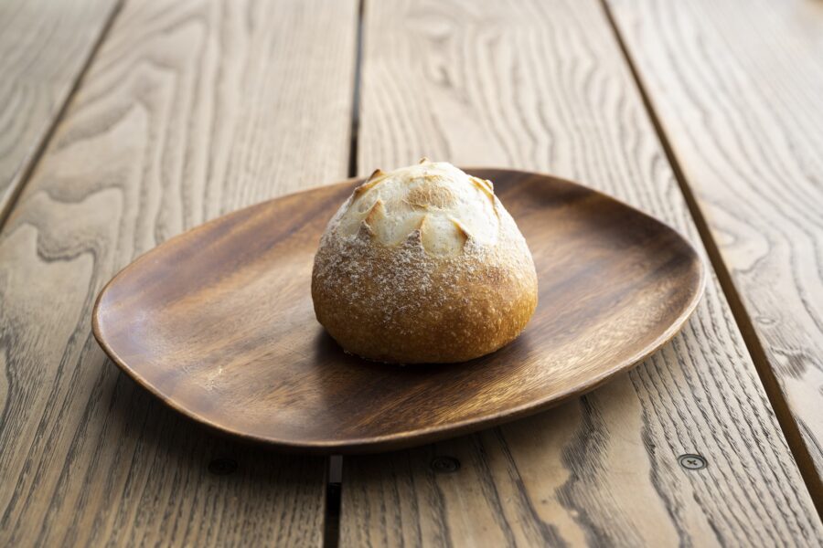 和食に寄り添うフランスパン。味噌にも、焼き魚にも合う「パンフランス・ソイ」