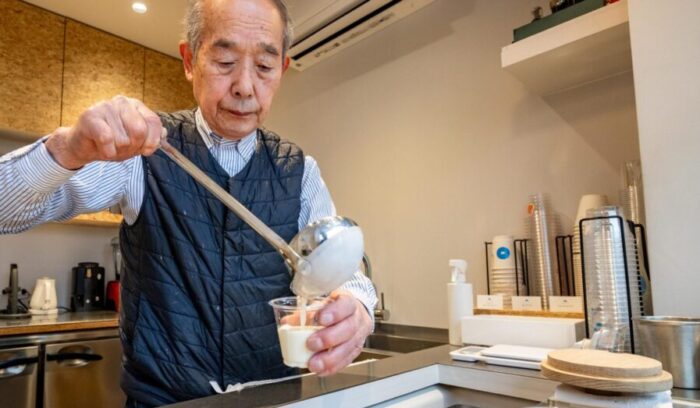 80歳。「匿名にならざるを得ないミルクの名を、もっと世に知らせたい」