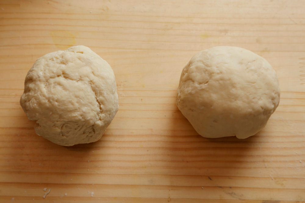 ［３］休息①粉に水を吸わせる