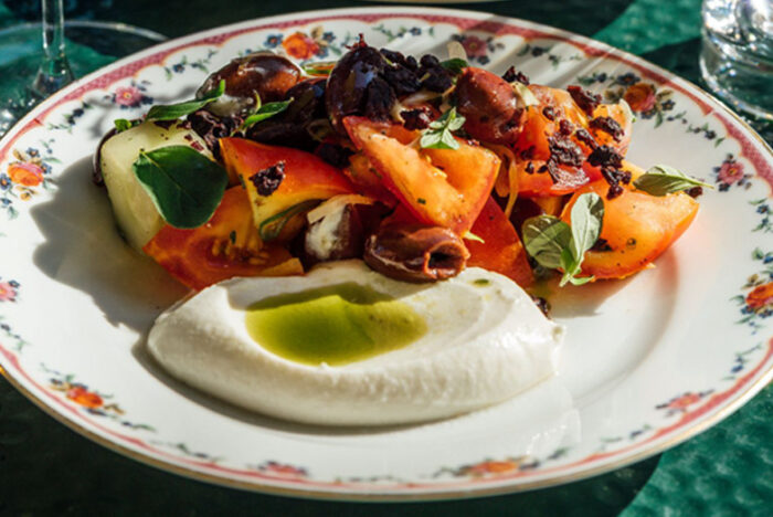 食×ヴィンテージバッグで持続可能なビジネスモデルを目指すレストラン