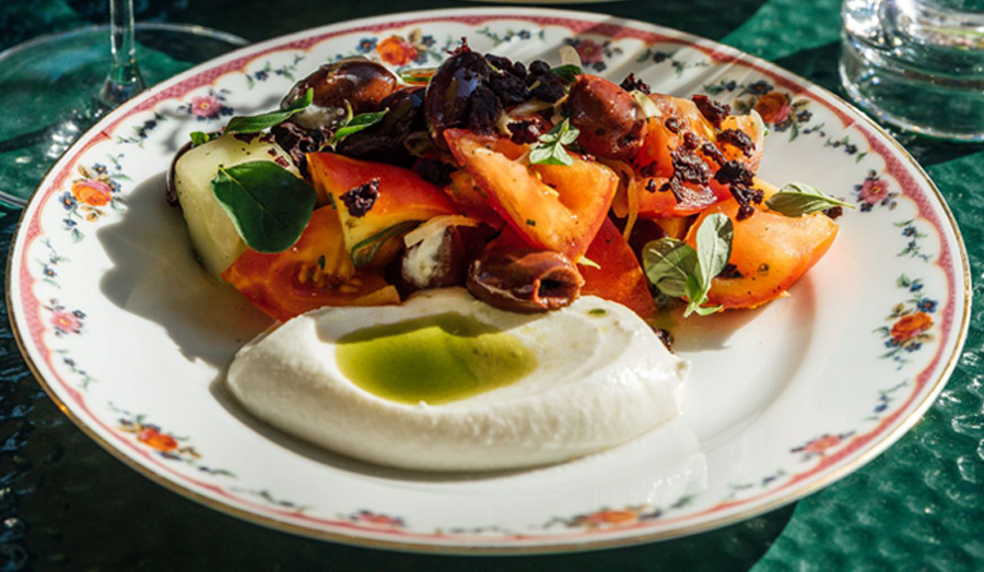 食×ヴィンテージバッグで持続可能なビジネスモデルを目指すレストラン