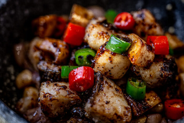 海と人との「共生」とは。アラスカの選択と中国料理人の視点