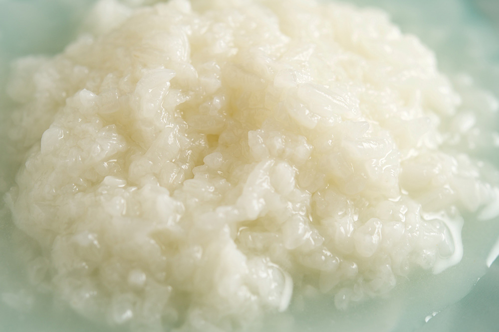 ナチュラル系中華に必須の旨味調味料「酒醸（チュニャン）」