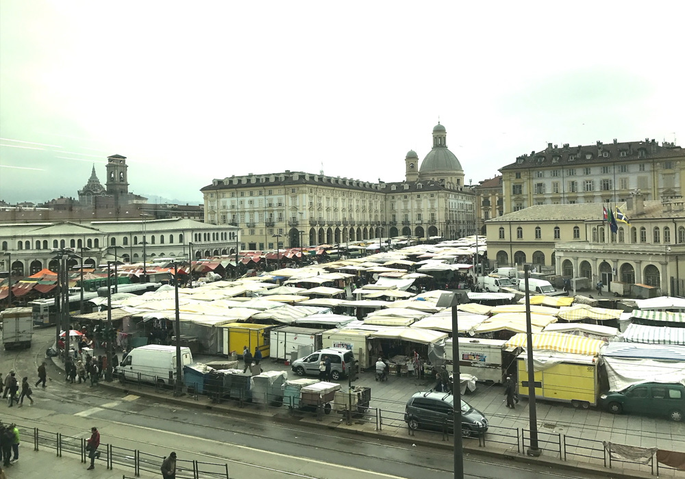 ポルタ・パラッツォ市場