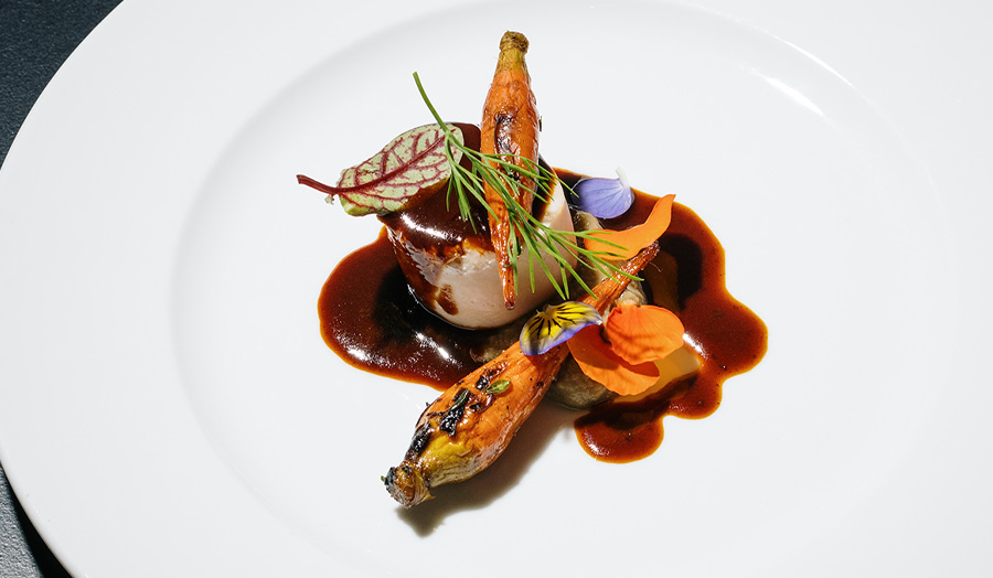 アジアへの注目が高まる中開催された、星付きシェフによる国境を越えた饗宴