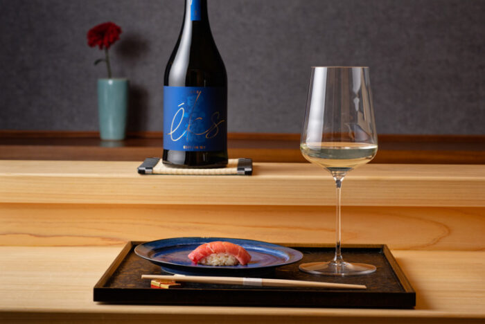 飲食店のための食中酒、食中茶を極めるブランド。「éks」「HANAAHU TEA」