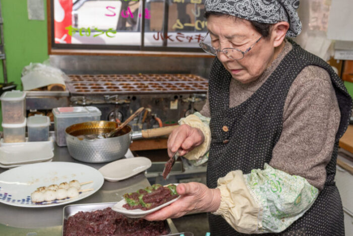 90歳。「あんこの仕込みは、まだまだ私がやらなくちゃ」