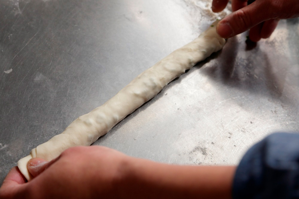 ［７］棒状に巻く