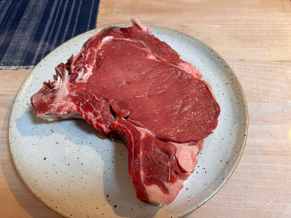 ファッソーネの生肉